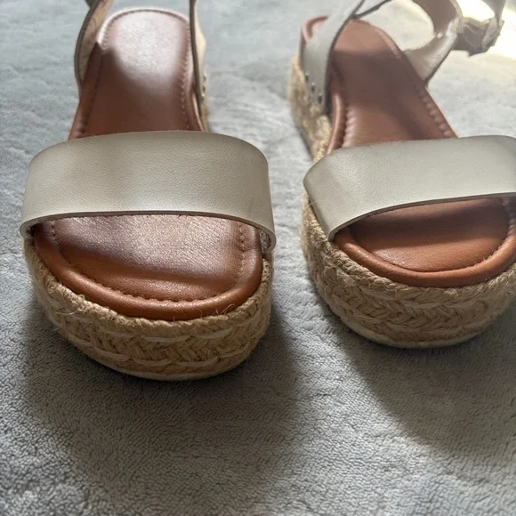 Melissa White Espadrille Sandals - Picture 2 of 9